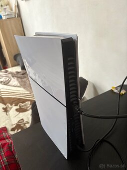 ps5 digitalna verzia (bez cd mechaniky) - 3