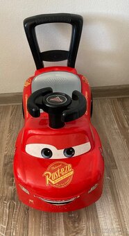 Odrážadlo Cars - 3
