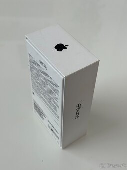 iPhone SE 2020- krabica - 3