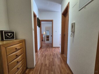 CENTRUM MESTA 3–IZB.BYT,KOMPLET ZARIADENÝ,MOYZESOVA,PEZINOK - 3