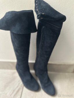 Veľmi málo nosené modré kožené čižmy - 3