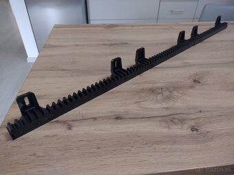 Ozubený hrebeň - 3