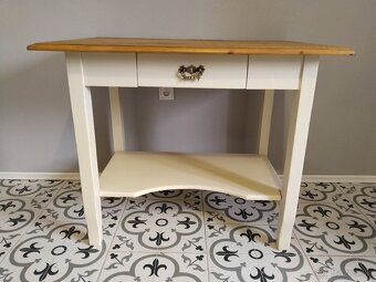 Starý stůl po renovaci - 3