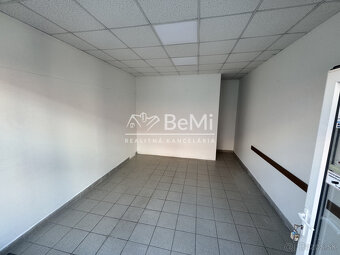 NA PRENÁJOM –  obchodné priestory 24m2, Nitra – centrum - 3