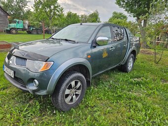 Mitshubishi L200 - 3