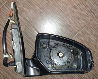 Pravé spätné zrkadlo Honda Civic 9G - poškodené - 3