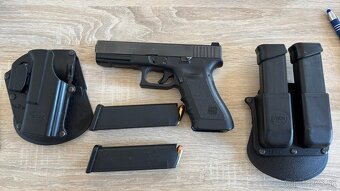 Glock 22 .40 S&W - 3