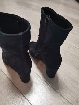 Členkové čižmy, kotníkové topánky č. 40 - 3