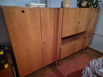 Ponúkam zachovalý retro nábytok z 80tych rokov - 3