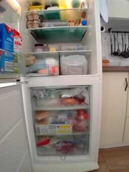 Chladnička s mrazničkou - 3