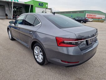 Škoda Superb 2.0 TDI SCR Style DSG - 3