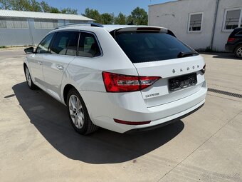 Škoda Superb Combi 2.0 TDI - 3
