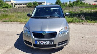 Škoda Fabia 1,4i/16V, naj.Original 40.000km, Garážovana. - 3