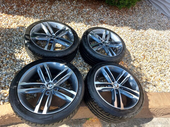 4x obut letne alu 5x112 R18 J8 ET45-235/40-DOT 2022-5mm - 3