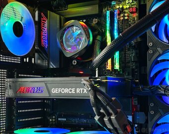 ✅ R9 9950X3D,96GB RAM,RTX 5090 32GB,4TB NVMe,1200W - 3