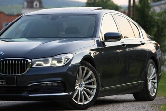 BMW Rad 7 730d xDrive A/T - 3