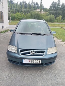Volkswagen Sharan 1.9 TDI 85kw 7miestne - 3