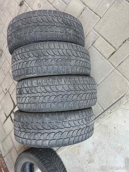 Predam 195/50 r16 zimné - 3