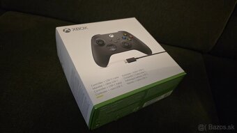 Xbox series ovládač - 3