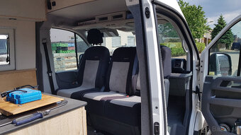 otočné konzole dvousedadlo Volkswagen Crafter a MAN TGE - 3