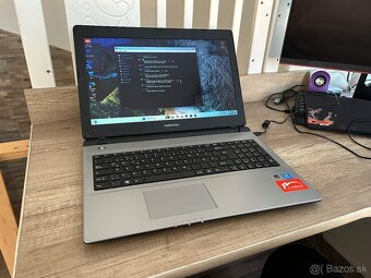 Medion Akoya e6436-15,6"HD/Intel/8gb ram,ssd+hdd/hd 610 - 3