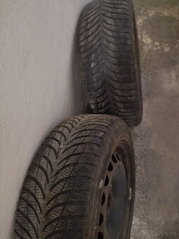 Predám zimné pneumatiky na plech.diskoch pre Škodu Octaviu - 3