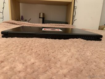 MSI GF63 Thin 12UC – i5, RTX 3050, 16 GB RAM, ako nový - 3
