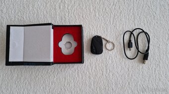 Kamera: kľúče od auta s tajnou funkciou - 3