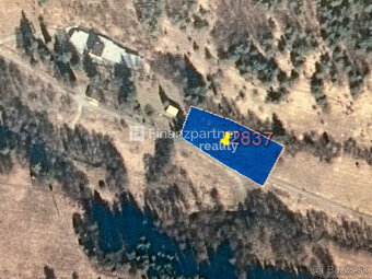 Pozemok 2100 m² v obci Ľubietová - 3