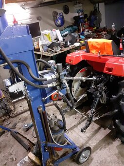 Štiepačka na drevo - 3