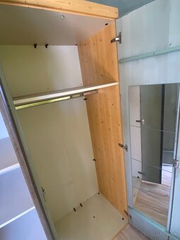 Skriňa 200x125x58 - 3