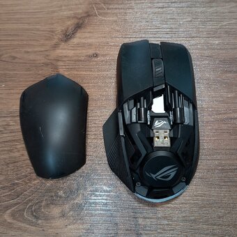 myš Asus ROG Chakram - 3