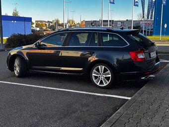 Škoda Octavia 2.0 TDI RS DSG - 3