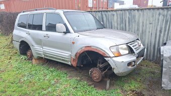 Predám Mitschubisi Pajero 3,2 - 3