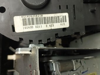 Budík na Seat Leon - 3