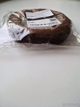 Čelenka kožušinová -NOVÁ darujem - 3