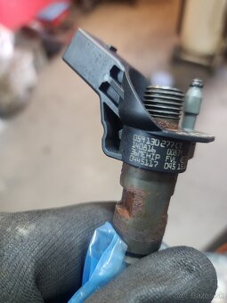 Predám bosch Vstrekovace na audi 3.0tdi - 3