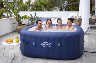 v-rivka-bestway-6001h-lay-z-spa-hawaii-smart-air-jet-vranov-nad