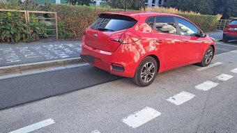 Kia Ceed  1,4 benzín - 3
