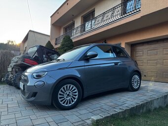 FIAT 500e rok 2022 10 000km 11 038€ bez DPH - 3