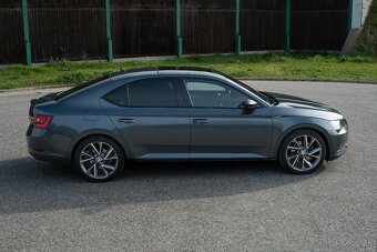 Škoda Superb III Sportline 2.0TDI /Webasto/Panorama/DCC - 3