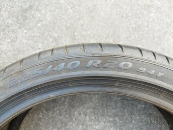 2 PIRELLI 225/40 R20 - 6mm, PĚKNÉ - 3