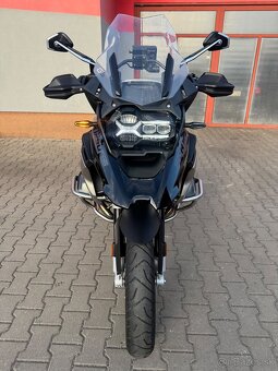 BMW R1250 GS Triple Black – 2023 – plná výbava – ako nová – - 3