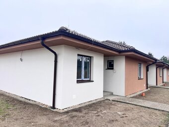 EXKLUZÍVNE- Novostavba hneď pri centre Dunajskej Stredy - 3