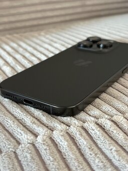 iPhone 16 Pro - 3