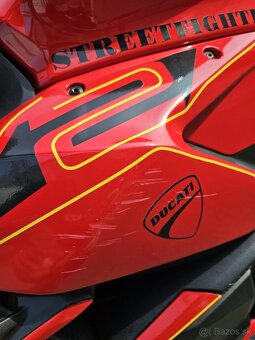 Ducati streetfighter v2 - 3