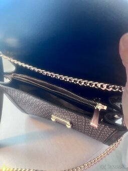 Michael Kors -kabelka - 3