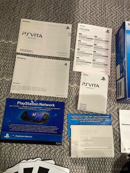 PS VITA PCH-1004 Oled 16GB / komplet box - 3