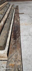 Starý hranol / staré drevo - 3