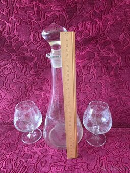 Karafa a napoleonky. - 3